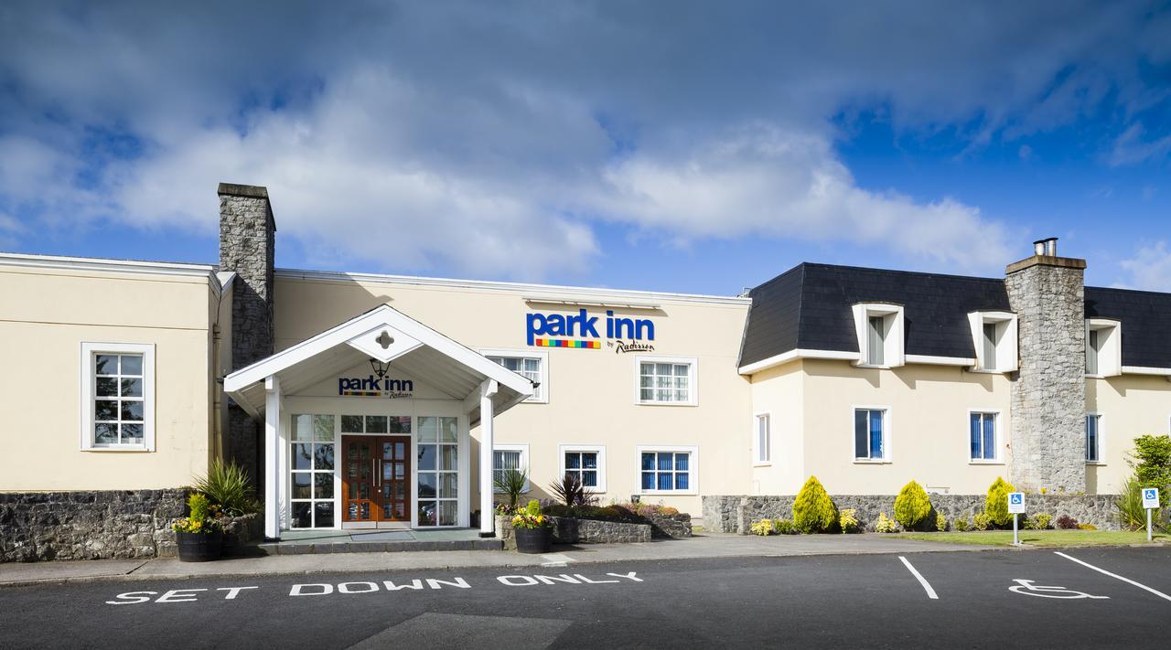 Park Inn By Radisson Shannon Airport ภายนอก รูปภาพ